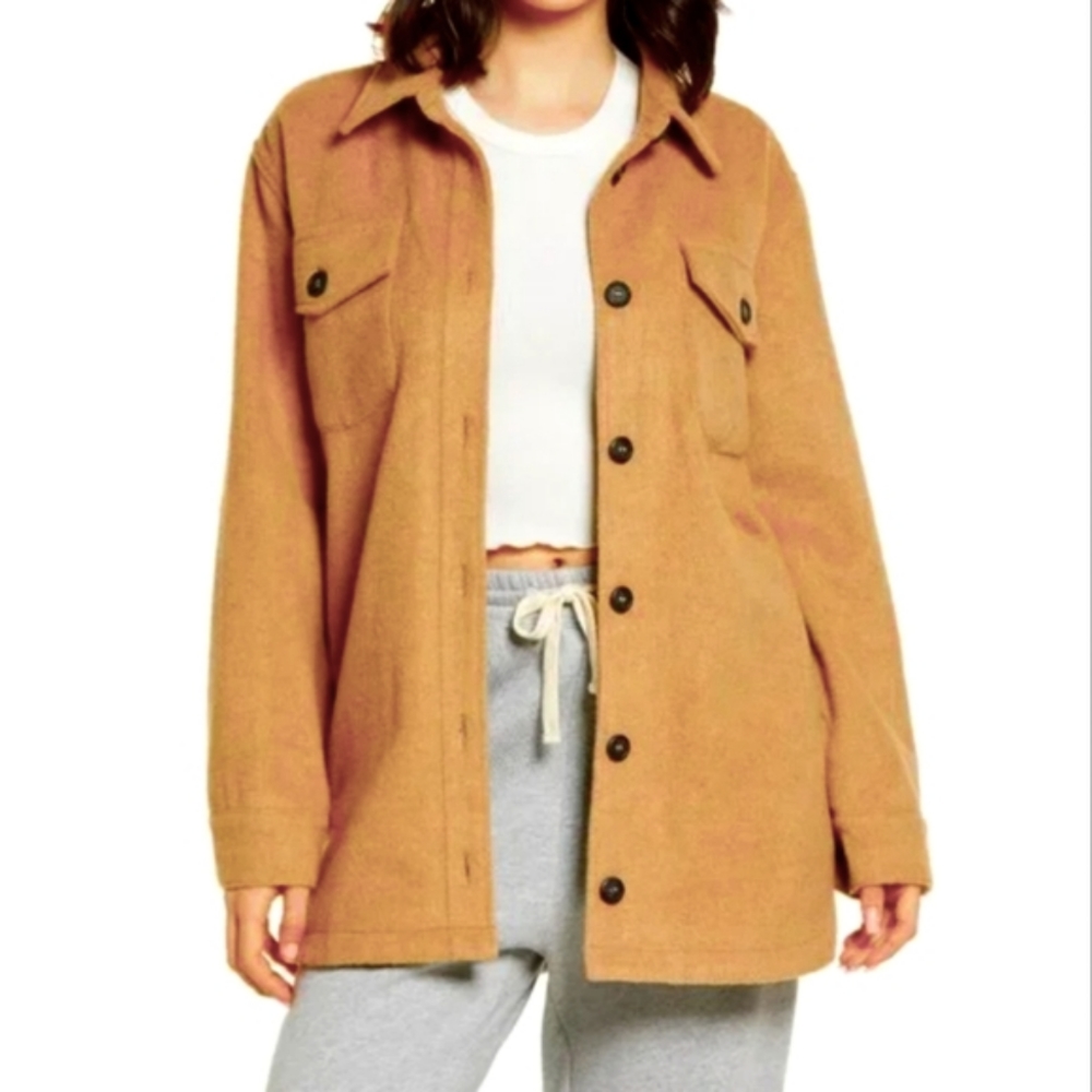 🌼 NWT Thread & Supply Shacket